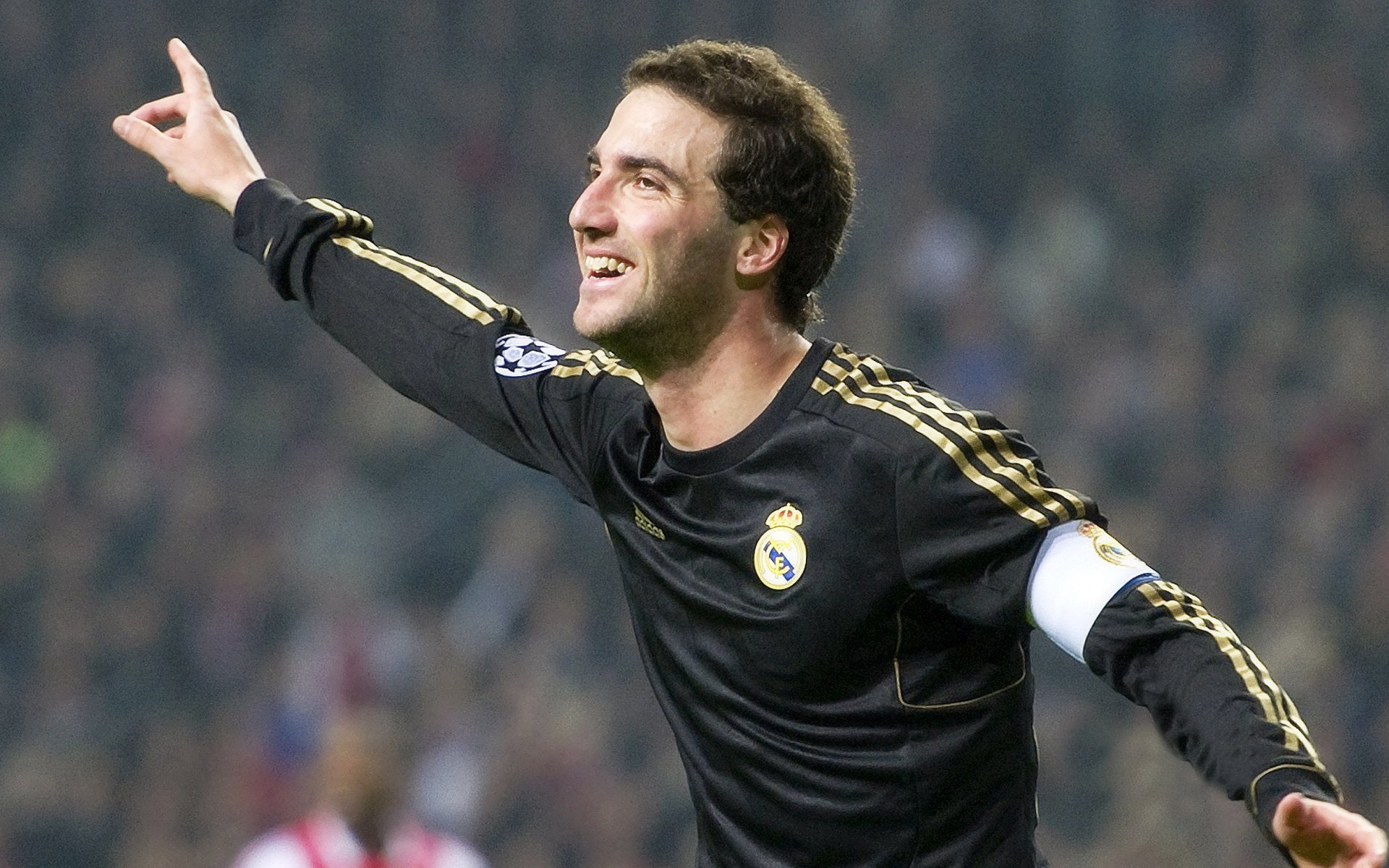 掘金三分命中率提升打出得分高潮,掘金算强队吗