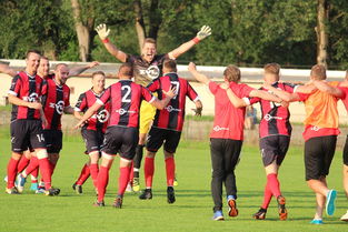 米兰体育官网-3-1取首胜，勒沃库森9人抗压展现强大韧性，勒沃库森比赛视频聚胜顽球汇